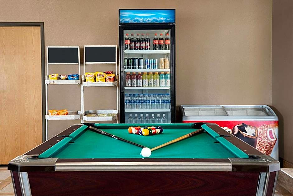 Travelodge by Wyndham Lake Havasu