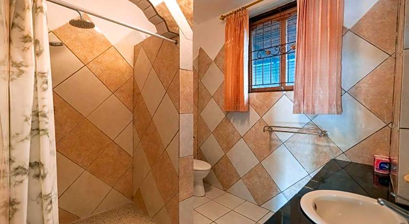 Deutsches-Eck Rikesti Hotel