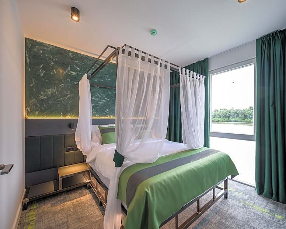 Joy 5 Hotel & SPA