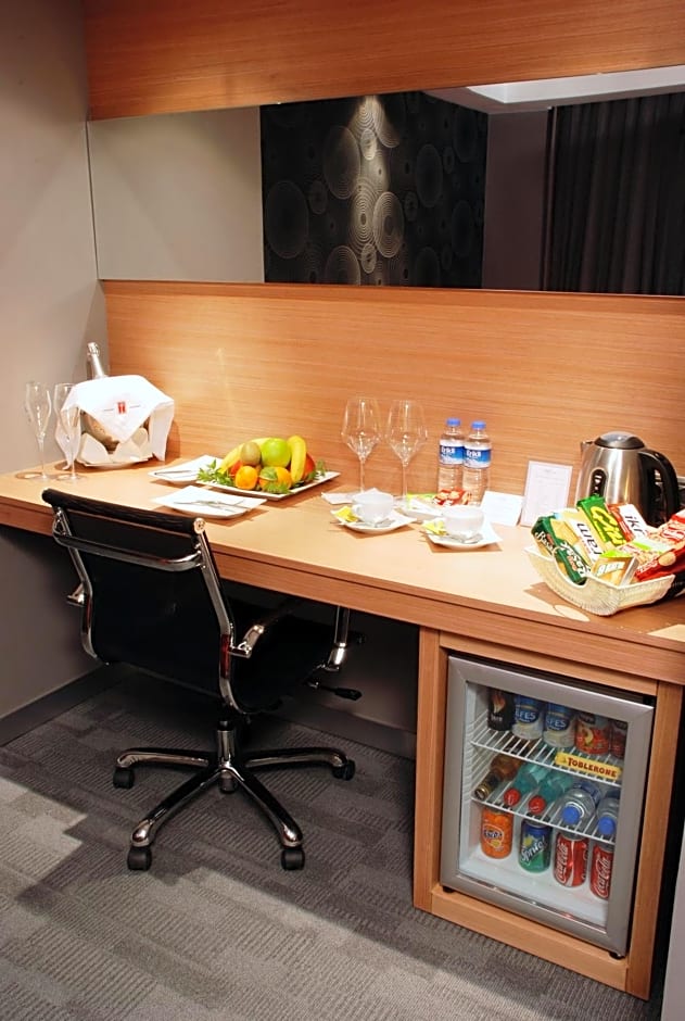 Met Boutique Hotel