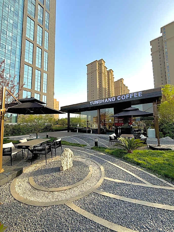 Ramada by Wyndham Luoyang Downtown