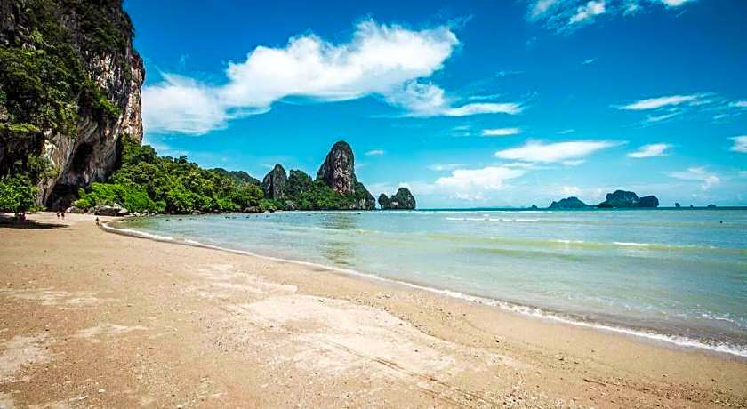 Mini Boxtel Aonang Hostel