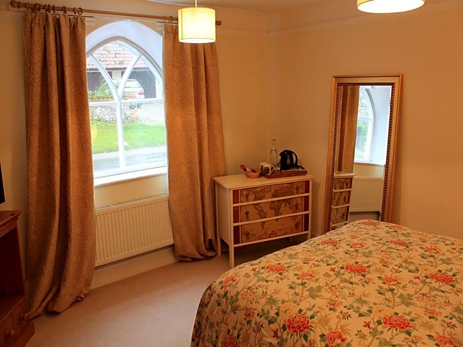 Church Farmhouse B & B