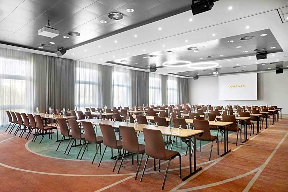 Courtyard by Marriott Basel