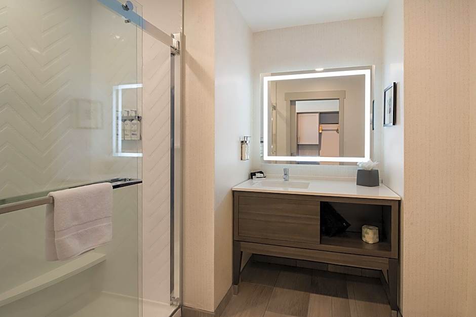 Holiday Inn Hotel And Suites Mt Juliet Nashville Area By IHG