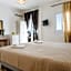Nikos Hotel