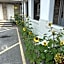 Tulip Motel