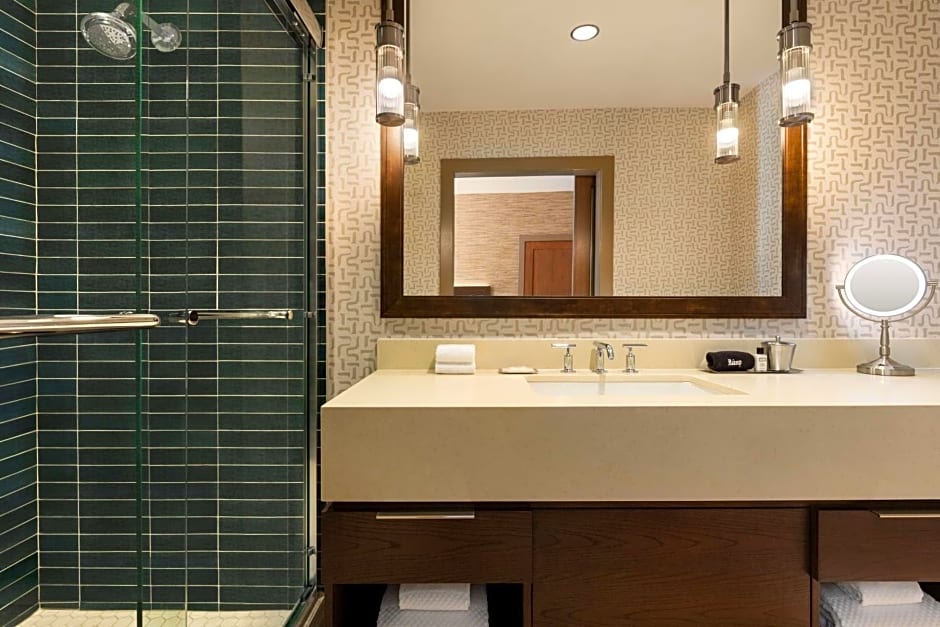 Hoodoo Moab, Curio Collection by Hilton – Moab, UT