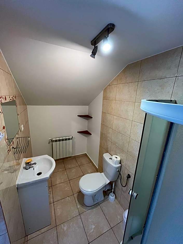 Pokoje ZIELONY ZAKĄTEK