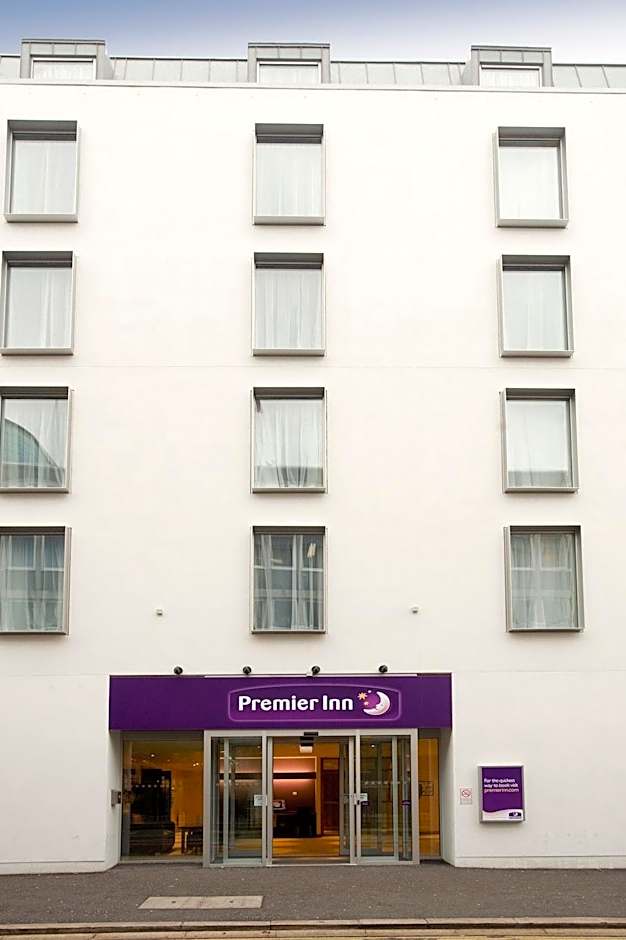 Premier Inn Belfast City Cathedral Quarter