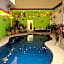 Hotel La Guaria Inn & Suites