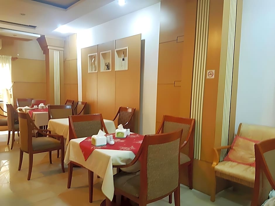 Little Brick Saigon Hotel