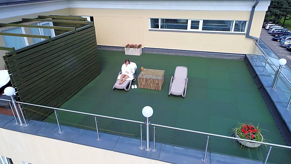 Aqua Center Apartments