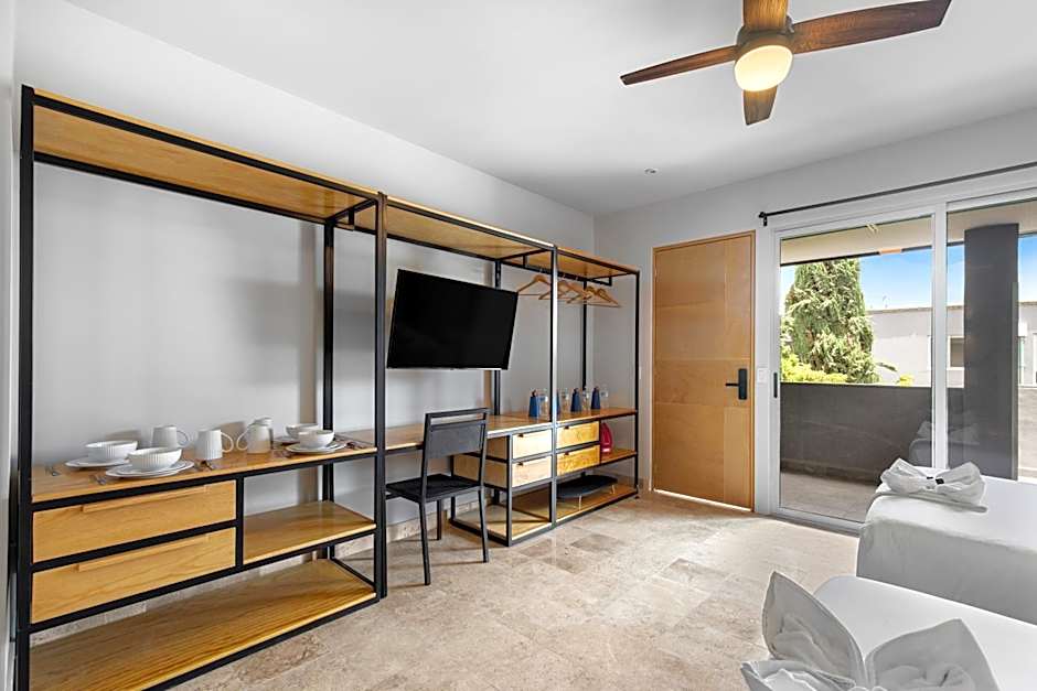 Hacienda Santa Barbara by Homi Rent