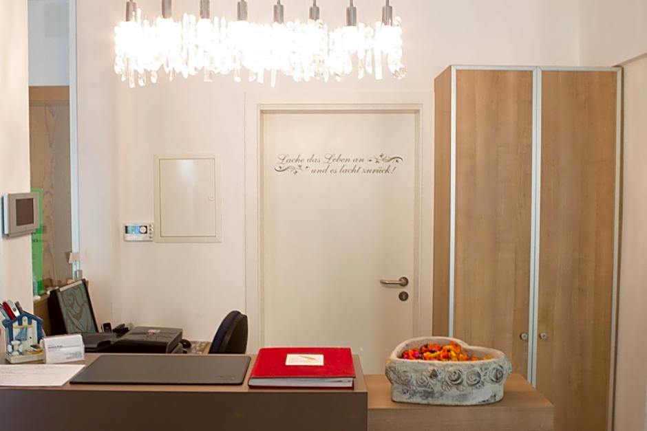 Boutiquehotel Goldene Rose - self-check-in
