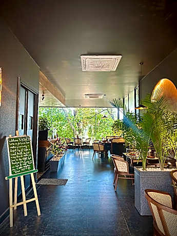 Hotel River Heaven by TNT Ventures