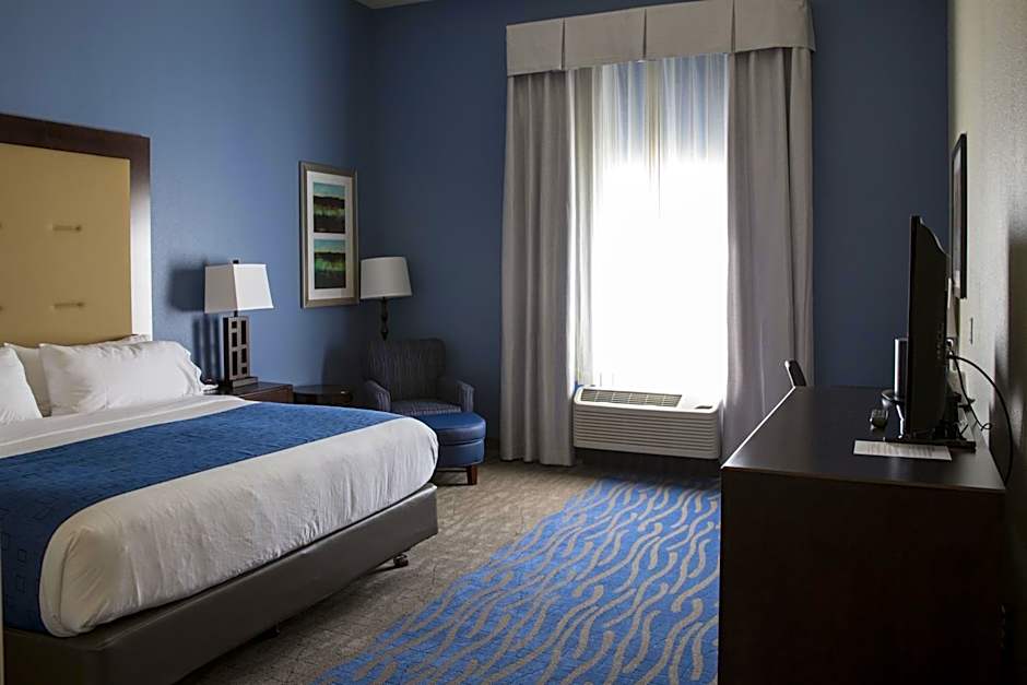Holiday Inn Express and Suites Edwardsville By IHG