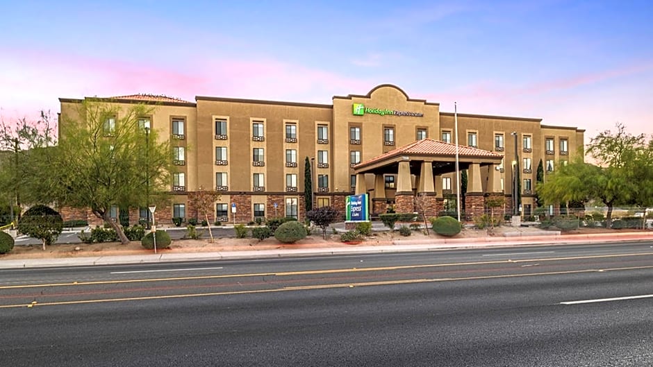 Holiday Inn Express Hotel & Suites Twentynine Palms