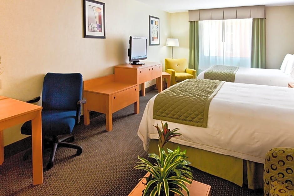 Holiday Inn Express & Suites Monterrey Aeropuerto