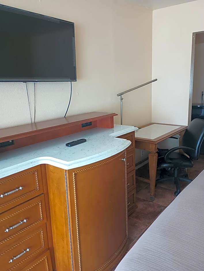 Altamonte Springs Hotel and Suites