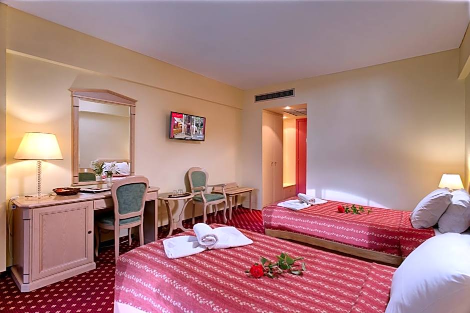 Angelika Pallas Hotel