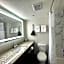 Holiday Inn Express & Suites Eden Prairie  Minneapolis By IHG