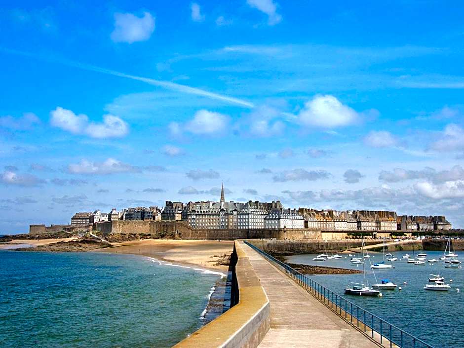 ibis Saint-Malo Madeleine