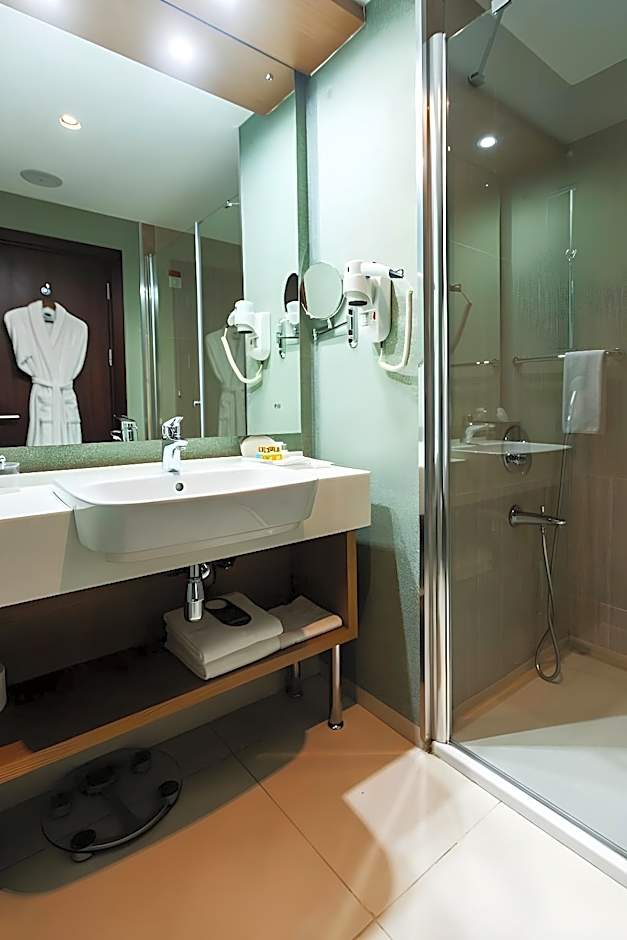 Hayat Hospitality Oskemen