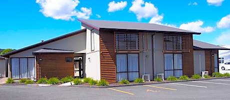 Totara Lodge