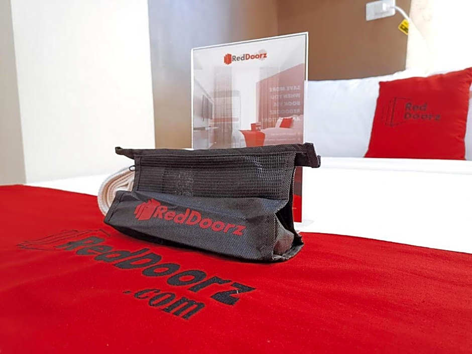 RedDoorz near Gaisano Mall Gensan