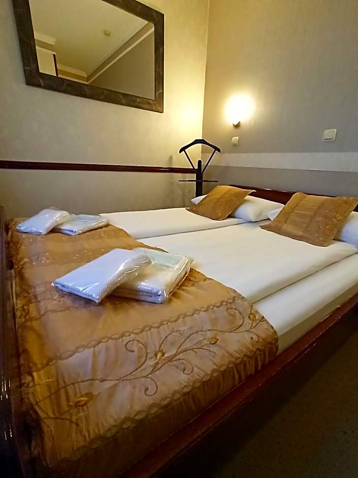 Garni Hotel Lav