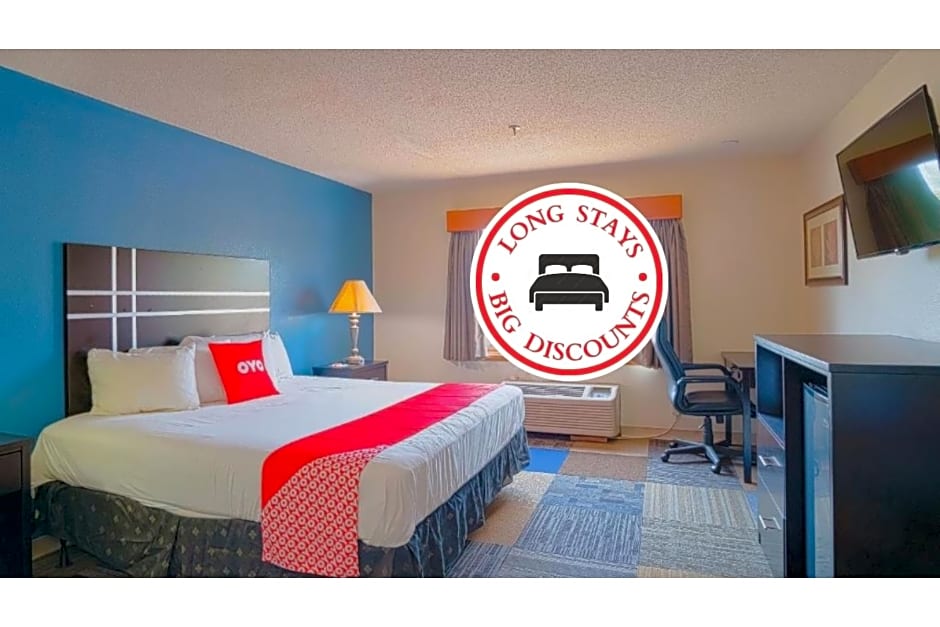 OYO Hotel Redwood Falls near Jackpot Casino