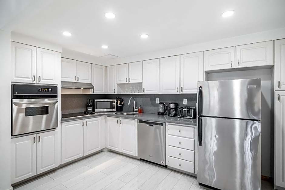 Sunny Isles Ocean Reserve Superb Condo Apartments