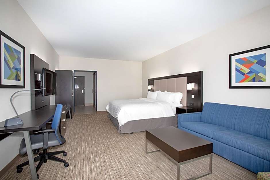 Photo 1 of 3 of Suite, Mobility Accessible, Bathtub