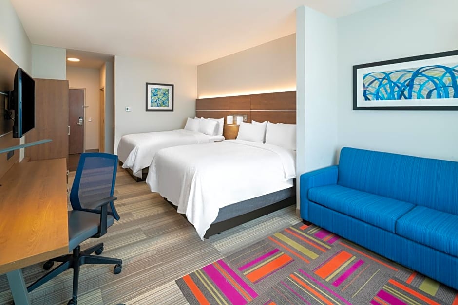 Holiday Inn Express & Suites - St Peters