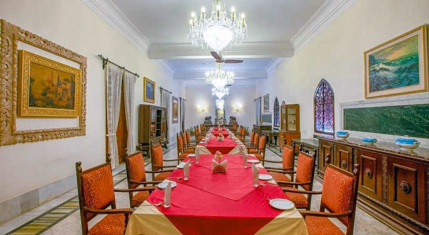 Nilambag Palace Hotel