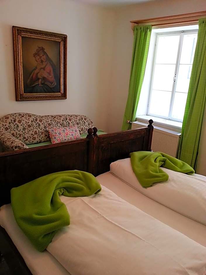 Gasthof Simony Hallstatt B&B