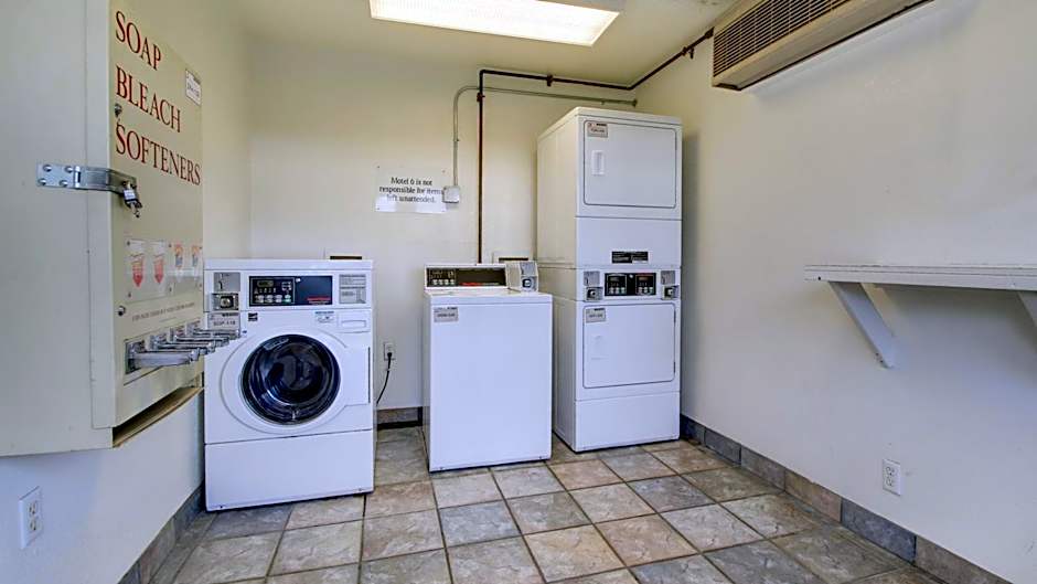 Motel 6 Elizabethtown