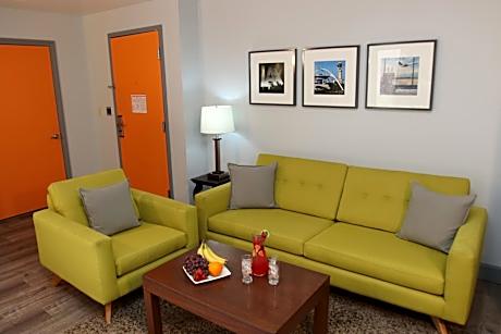 One Room Suite with Living room - Non Smoking