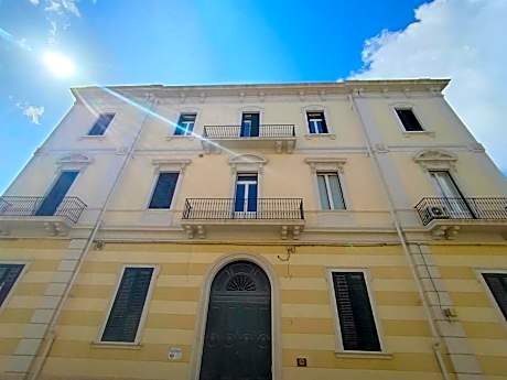 Palazzo Castellano