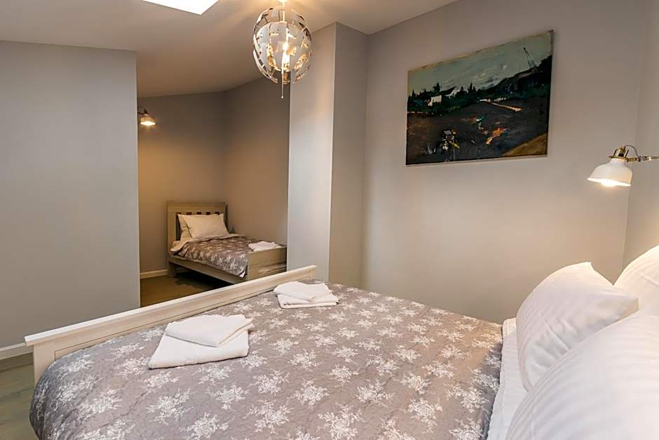 YellowBoot Aparthotel