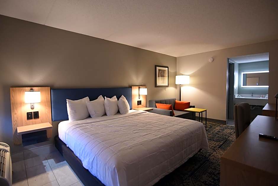 Baymont by Wyndham Pine Grove