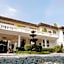 The Henry Hotel Manila