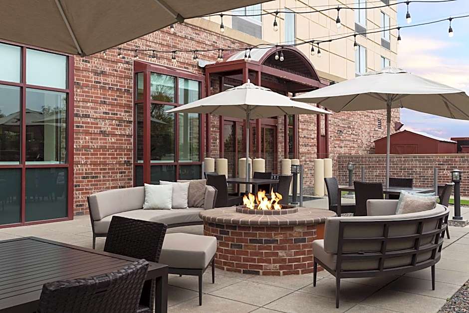 Courtyard by Marriott Denver Airport