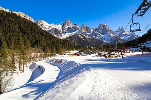 Hotel Excelsior Cimone