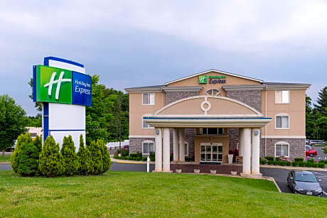 Holiday Inn Express Hartford-Newington, an IHG Hotel