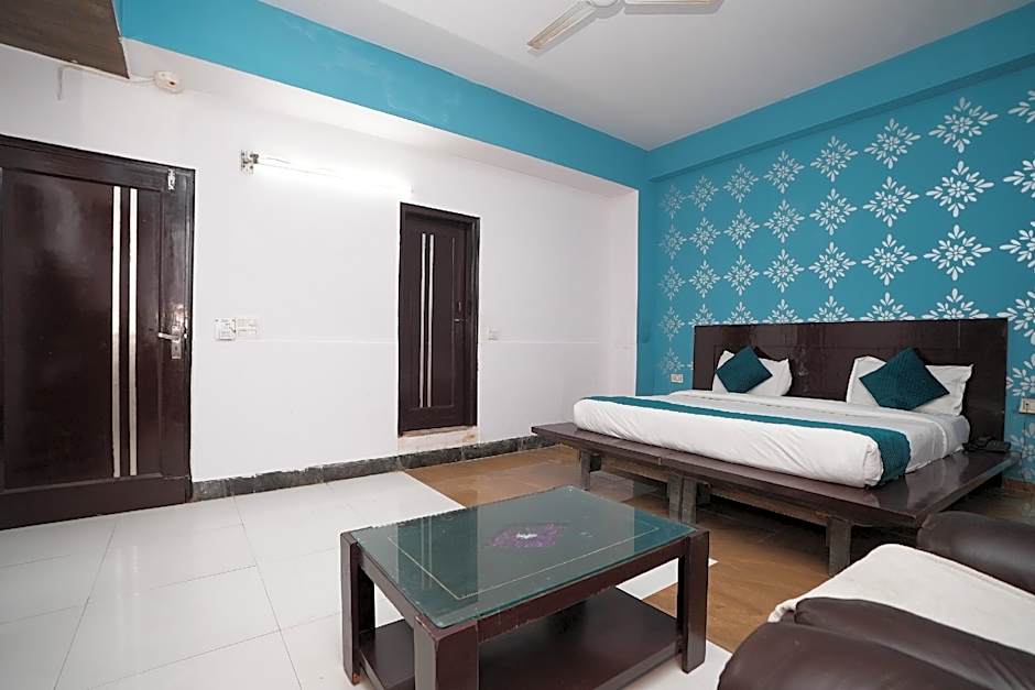 Mandakini Palace Hotel