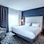 DoubleTree By Hilton Guest Suites & Conf. Center Chicago Downers Grove