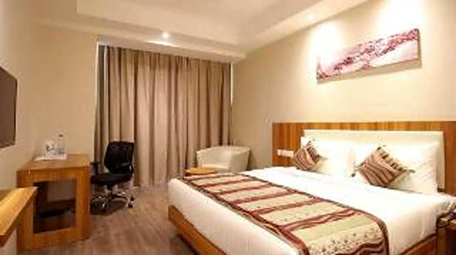 Hotel Le Roi Raipur