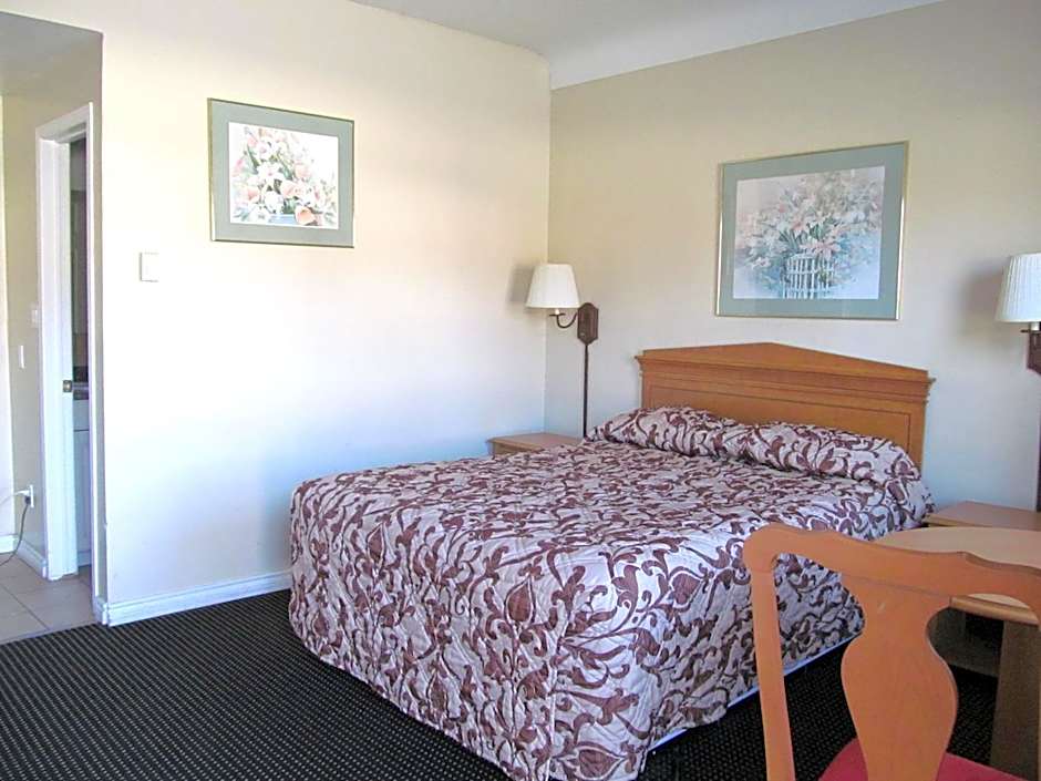 Knights Inn London Airport